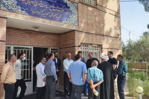 بازدید مدیر توسعه و ارتقای شبکه مرکز بهداشت استان از پروژه‌های عمرانی حوزه سلامت شهرستان اردستان