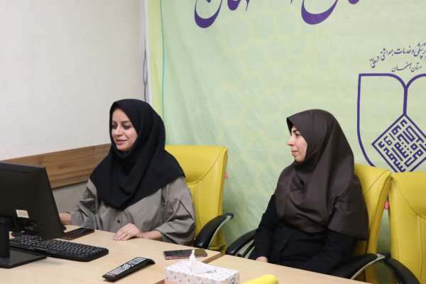 برگزاری وبینار آموزشی کرامت مادری