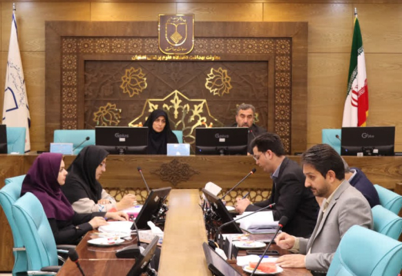 نشست تخصصی بررسی وضعیت سلامت روان شهرستان سمیرم و پیگیری تأسیس مرکز «سراج»