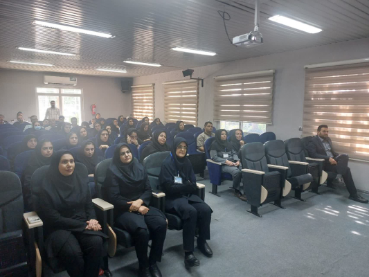 جلسه آموزشی و توانمندسازی پرسنل بیمارستان امام خمینی(ره) به منظور اجرای برنامه پزشکی خانواده و نقش نظام ارجاعشهرستان فلاورجان