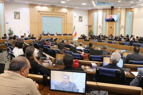 برگزاری جلسه فصلی مدیران شبکه‌های بهداشت و درمان با حضور رئیس دانشگاه 