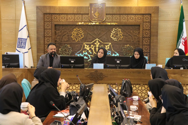 کارگاه آموزشی پیشگیری از سوء مصرف مواد در نوجوانان