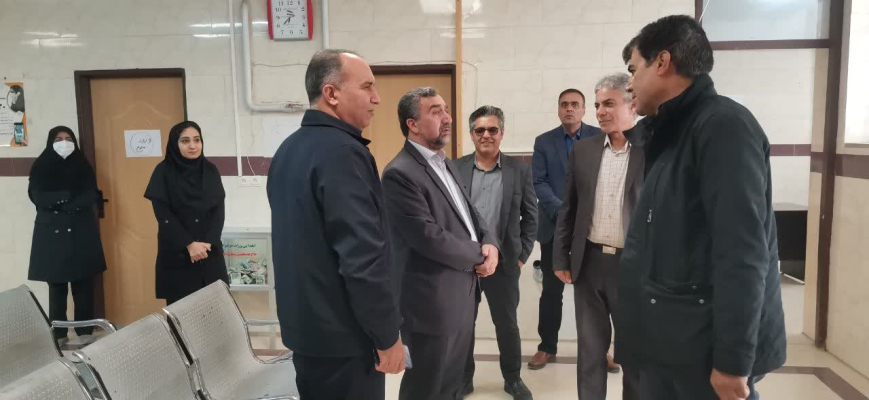 بازدید معاون بهداشت دانشگاه و رئیس مرکز بهداشت استان از شبکه بهداشت‌ و‌ درمان فریدن 