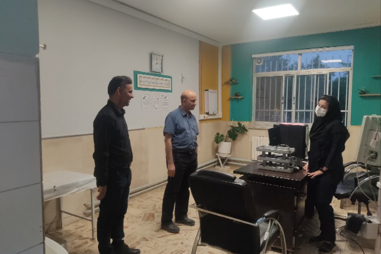 بازدید مشاور وزیر بهداشت