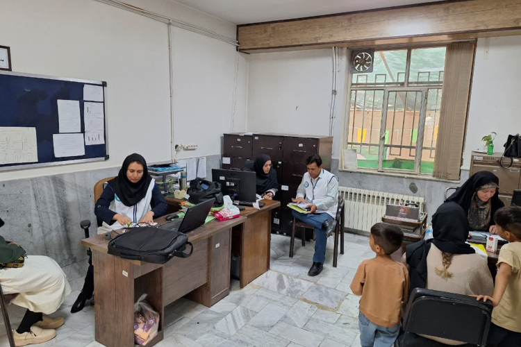 نشست انجام پرسشگری و بازاریابی اجتماعی در حوزه پزشک خانواده و نظام ارجاع شهرستان فلاورجان