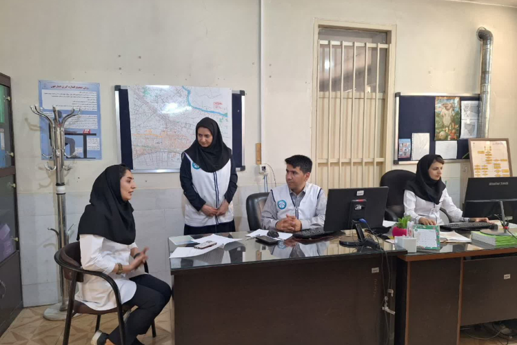 بازدید از روند اجرای طرح پزشکی خانواده و نظام ارجاع شهرستان فلاورجان