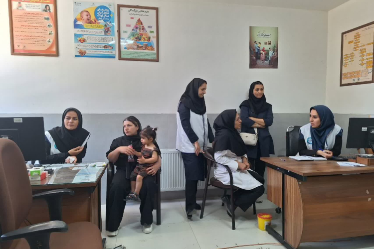 انجام پایش و بررسی روند اجرای طرح پزشکی خانواده و نظام ارجاع شهرستان فلاورجان