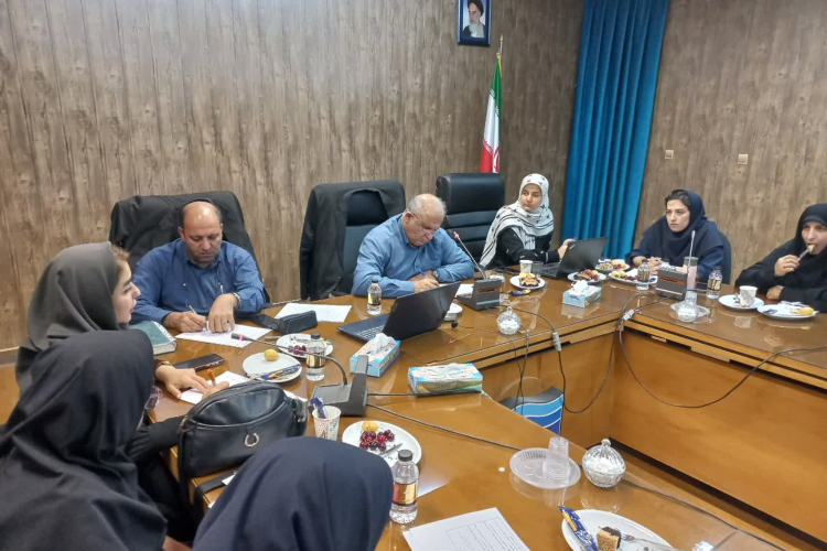 بازدید مدیریتی تیم نظارتی مرکز بهداشت استان از شبکه بهداشت و درمان شهرستان چادگان