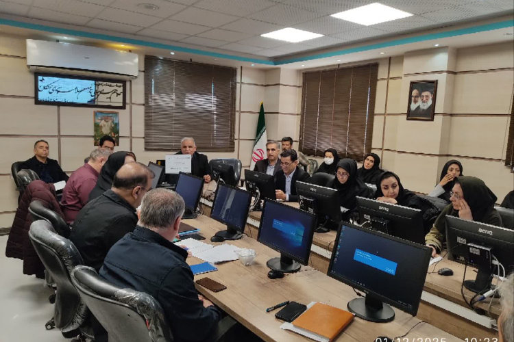 ⭕️ بازدید مدیریتی تیم نظارتی مرکز بهداشت استان از شبکه بهداشت و درمان شهرستان خور و بیابانک