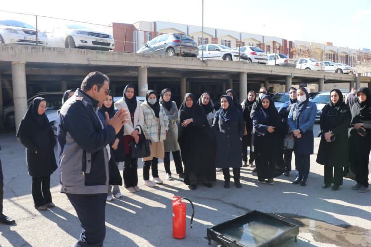 برگزاری کارگاه آموزشی اطفای حریق دستی و اتوماتیک