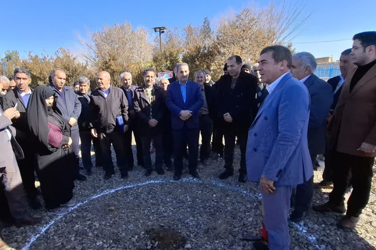 کلنگ‌زنی ساختمان جدید خیرساز پایگاه خدمات جامع سلامت باباشیخعلی