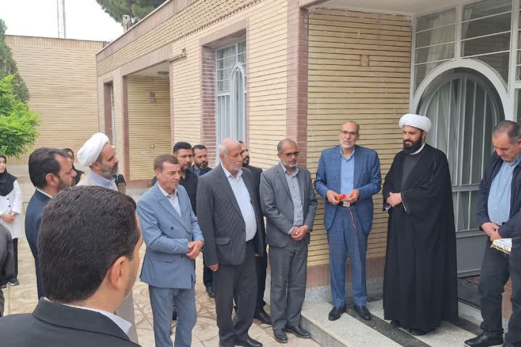 آیین افتتاح پروژه نوسازی و تجهیز پانسیون پزشکان مرکز خدمات جامع سلامت دهسرخ برگزار شد