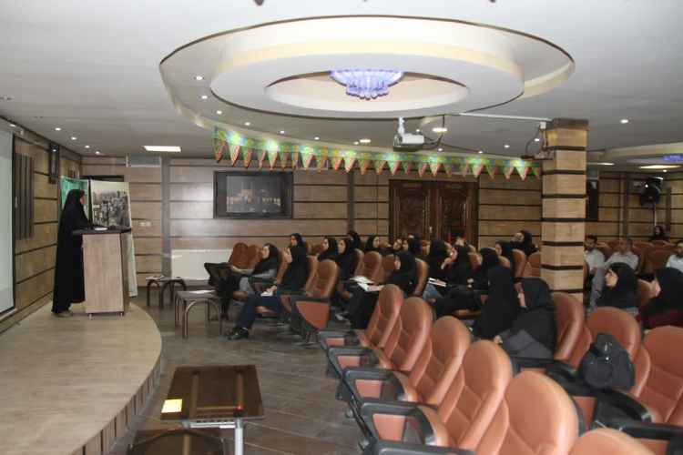 برگزاری دوره آموزشی تخصصی پزشکی خانواده و نظام ارجاع الکترونیک با حضور کادر درمان و متخصصین شبکه سلامت
