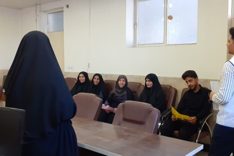 برگزاری دوره آموزشی پزشکی خانواده برای کارکنان آموزش و پرورش فلاورجان