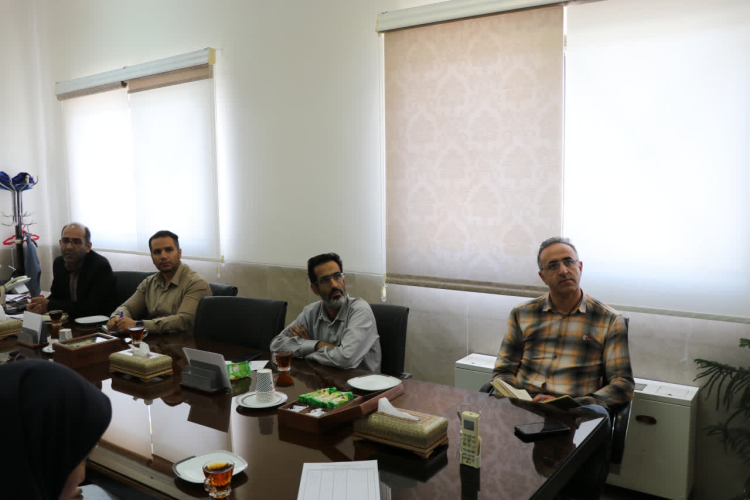 جلسه برنامه‌ریزی و ارتقای آمادگی زیستی در راستای ارتقای سلامت زایران اربعین حسینی(ع)