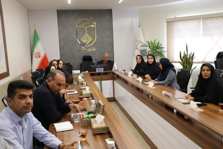 برگزاری کلاس آموزشی با موضوع آمادگی در برابر مخاطرات آب وهوایی 